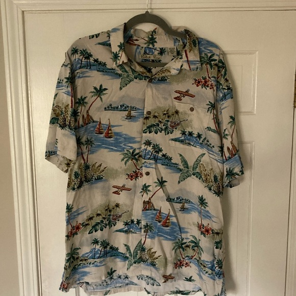 Batik Bay XXL button down Hawaiian shirt, perfect for vacation! 100% rayon - Picture 1 of 4